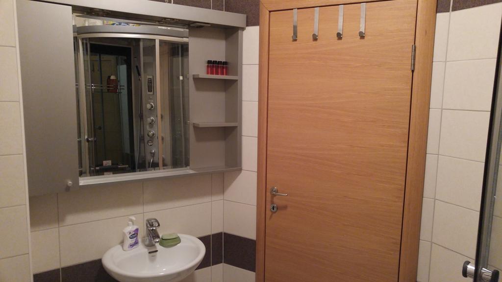 Apartman Snow White Novi Sad Ngoại thất bức ảnh